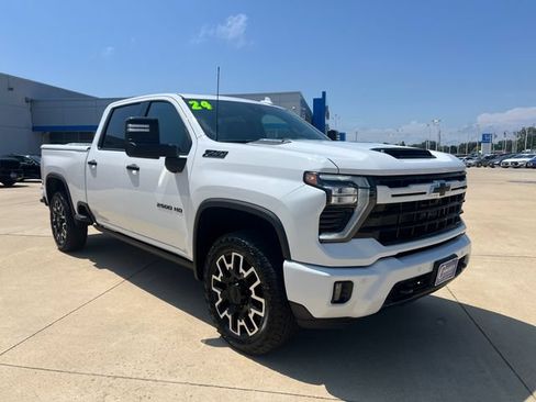 Certified 2024 Chevrolet Silverado 2500 LTZ w/ LTZ Plus Package AWD/4WD image 7