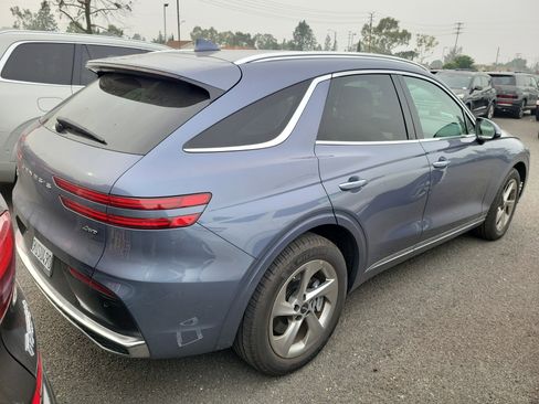 Certified 2026 Genesis GV70 2.5T image 4