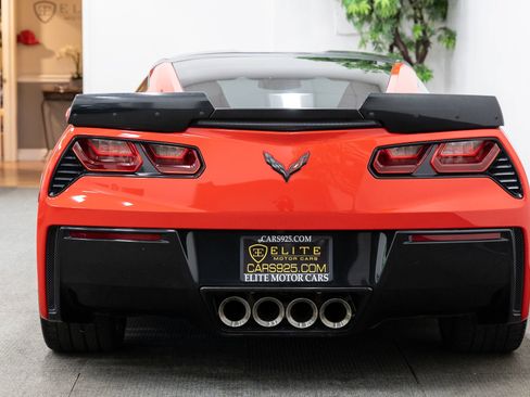 Used 2016 Chevrolet Corvette Stingray Coupe image 4