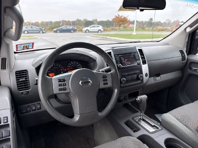 Used 2016 Nissan Frontier SV AWD/4WD image 21
