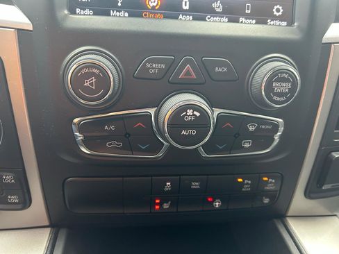 Used 2019 RAM 1500 Big Horn image 27