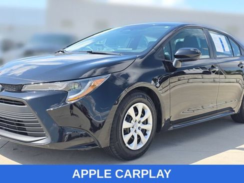 Used 2024 Toyota Corolla LE FWD image 1