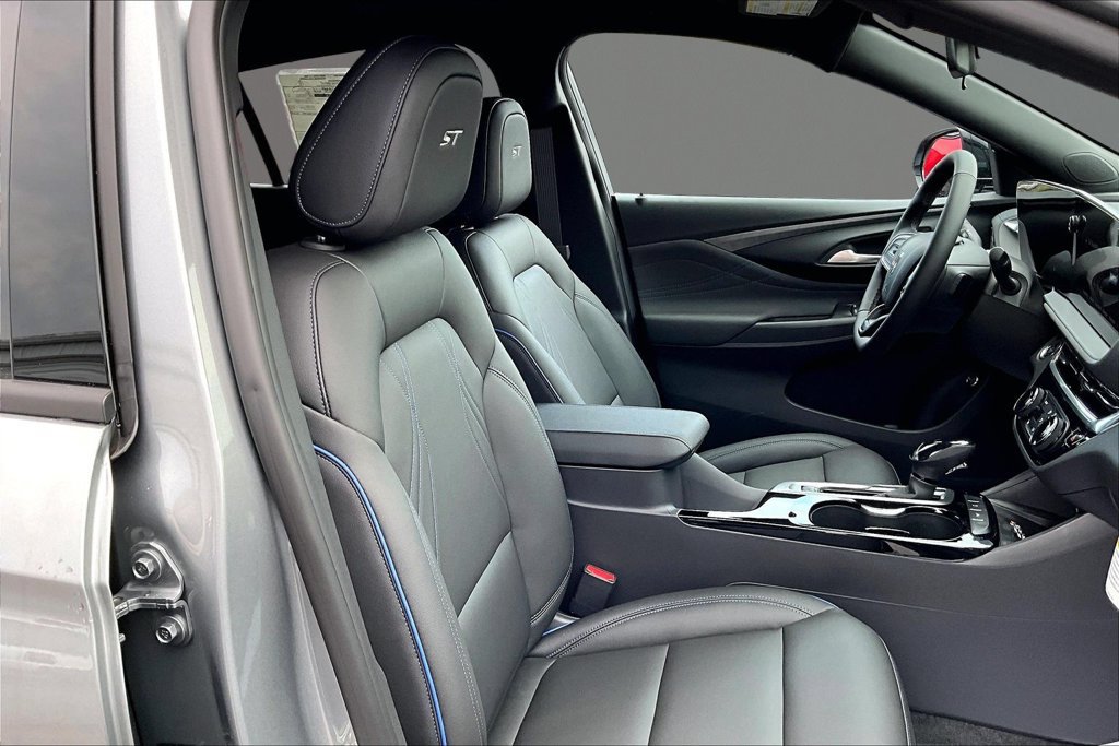 New 2026 Buick Envista Sport Touring FWD image 10