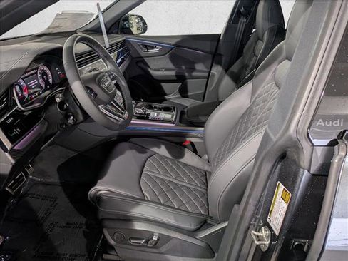 New 2026 Audi SQ8 Premium Plus image 4