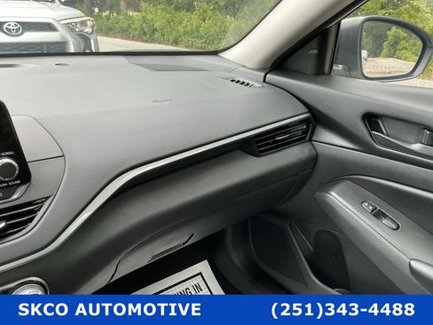 Used 2024 Nissan Altima 2.5 S FWD image 24