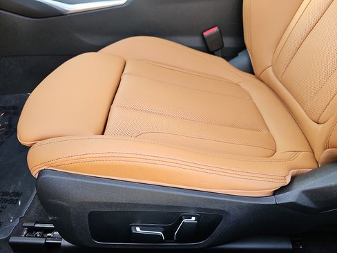 Certified 2025 BMW 230i Coupe image 30