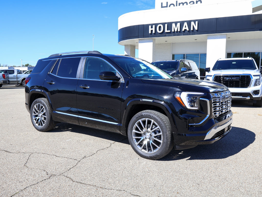 New 2027 GMC Terrain Denali w/ LPO, Black Badging Package AWD/4WD image 1