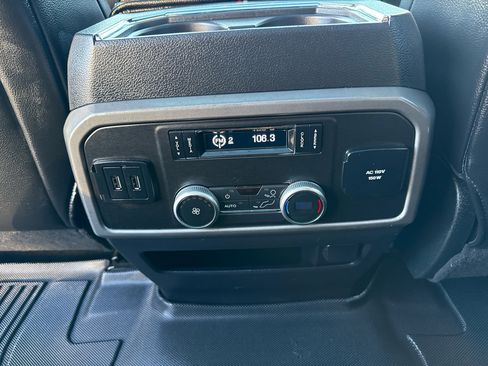 Used 2019 Ford Expedition Max XLT w/ Equipment Group 202A image 18