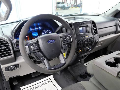 Used 2017 Ford F350 XL w/ STX Appearance Package AWD/4WD image 12