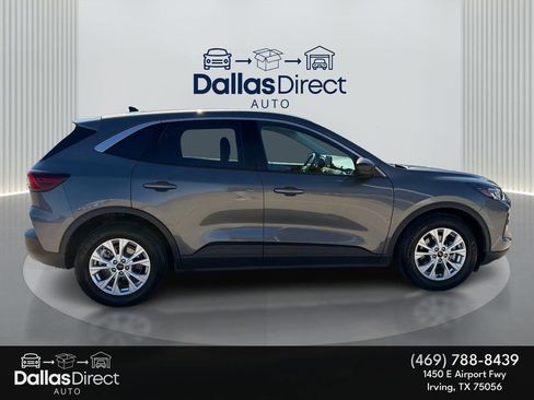 Used 2023 Ford Escape Active image 5