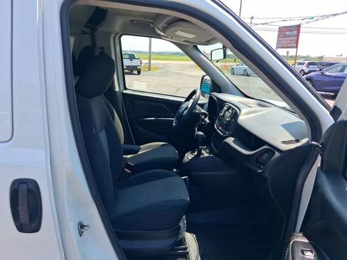 Used 2020 RAM ProMaster City Tradesman FWD image 23