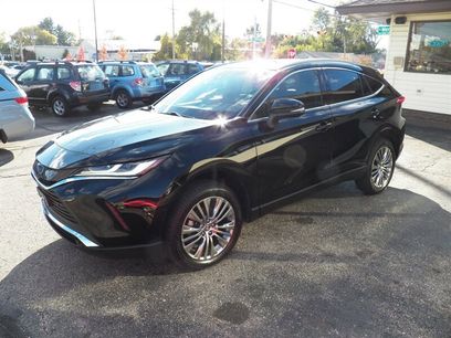 Used 2022 Toyota Venza XLE