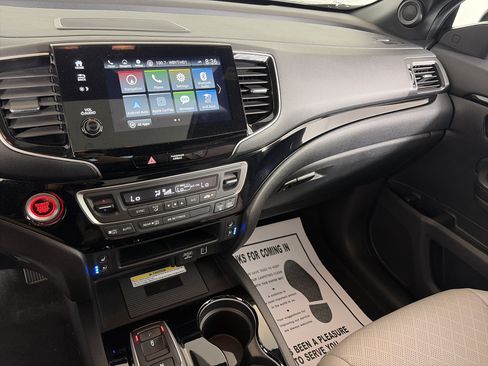 Used 2019 Honda Passport Elite image 4