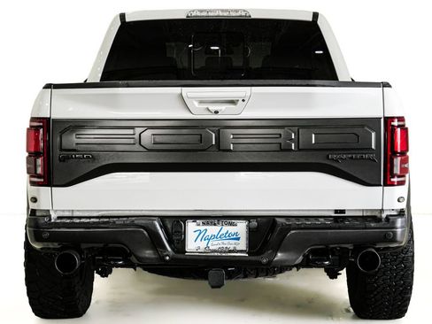 Used 2018 Ford F150 Raptor w/ Equipment Group 802A Luxury AWD/4WD image 7