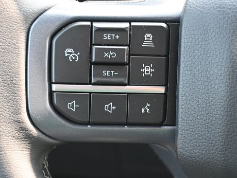 New 2026 Ford F150 XLT w/ Equipment Group 302A MID AWD/4WD image 18