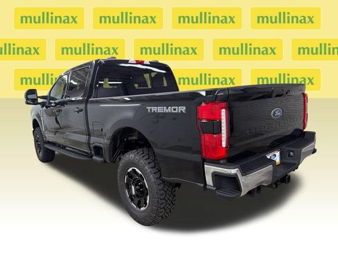 New 2026 Ford F250 Lariat w/ Tremor Off-Road Package AWD/4WD image 9