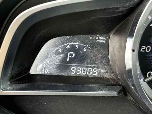 Used 2018 Toyota Yaris iA image 37