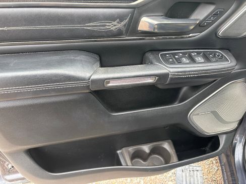 Used 2020 RAM 1500 Limited image 12