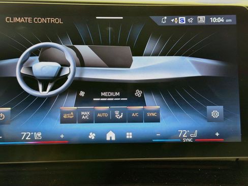New 2026 BMW X1 xDrive28i w/ Technology Package AWD/4WD image 16