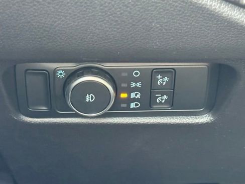 New 2025 Ford Ranger XLT w/ Equipment Group 301A High image 31