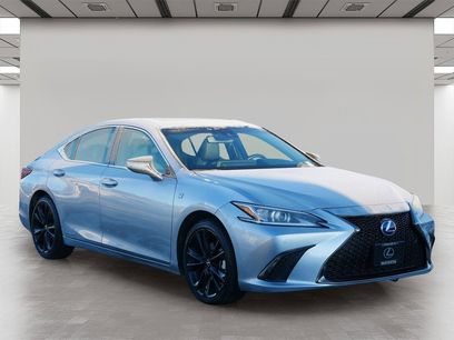 Certified 2022 Lexus ES 300h F Sport