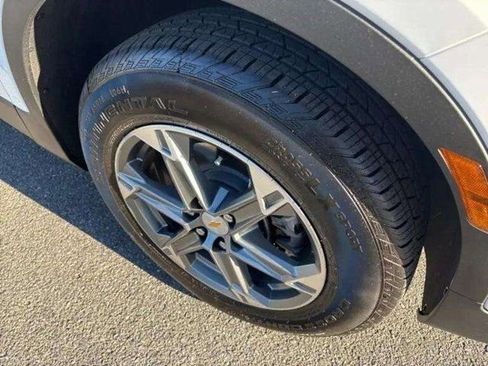 Used 2024 Chevrolet Blazer LT image 23