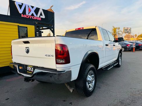 Used 2018 RAM 2500 Tradesman w/ Chrome Appearance Group image 5