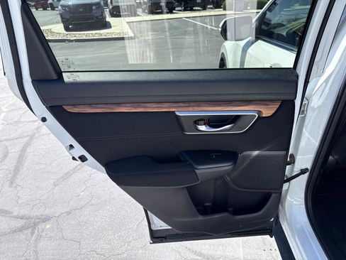 Used 2019 Honda CR-V EX image 18