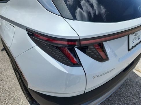 New 2025 Hyundai Tucson SEL image 7