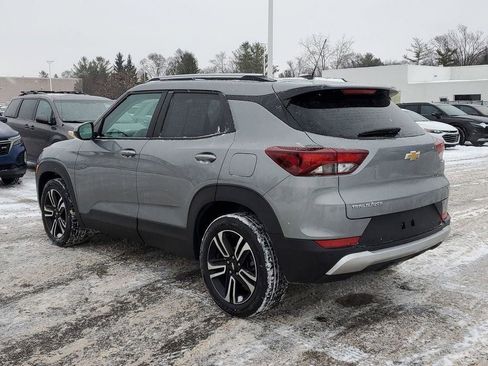 Used 2024 Chevrolet TrailBlazer LT w/ Driver Confidence Package image 4