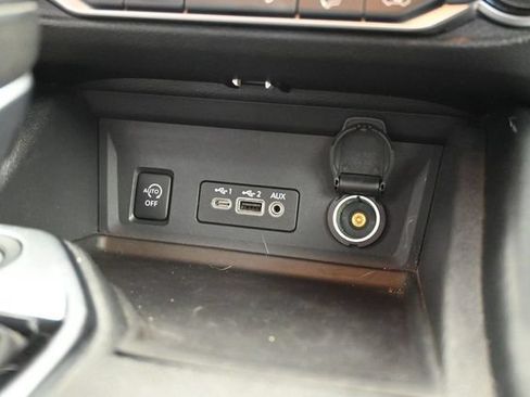 Used 2024 Nissan Sentra SR w/ SR Premium Package FWD image 35