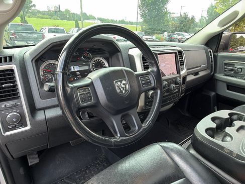 Used 2019 RAM 1500 Big Horn w/ Rambox Value Package AWD/4WD image 25