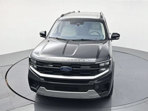 Used 2025 Ford Expedition Max Platinum AWD/4WD image 45