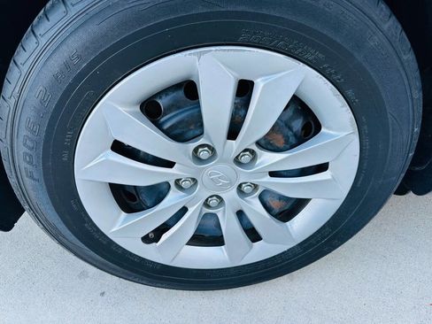 Used 2013 Hyundai Sonata GLS image 28