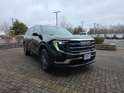 Used 2025 GMC Acadia Elevation image 7