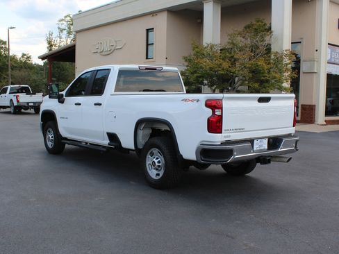 Used 2022 Chevrolet Silverado 2500 W/T w/ WT Safety Package image 10