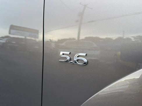 Used 2015 INFINITI QX80 4WD w/ Theater Package image 9