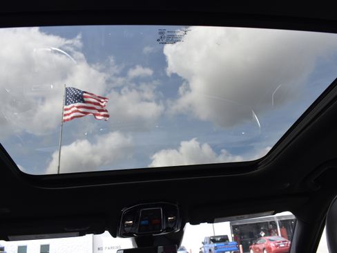 Used 2021 Jeep Grand Cherokee L Overland w/ Luxury Tech Group IV image 30