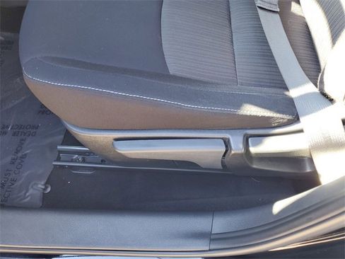 Used 2022 Nissan Sentra SV w/ Trunk Package image 12