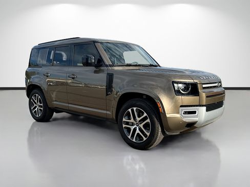 Used 2022 Land Rover Defender 110 XS Edition image 7