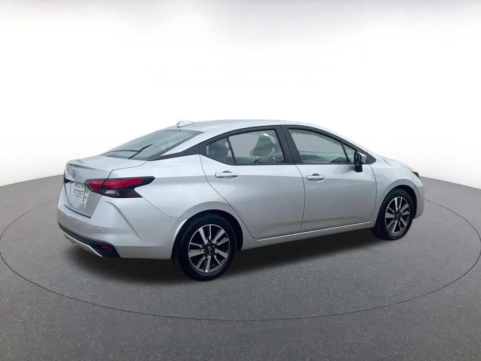 Used 2025 Nissan Versa SV FWD image 14