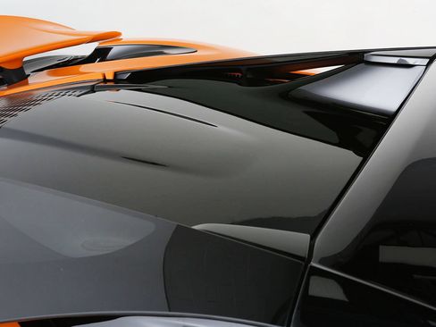 Used 2025 McLaren 750S Spider RWD image 21