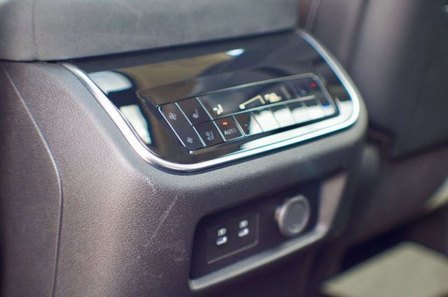 Used 2025 INFINITI QX80 Sensory AWD/4WD image 53