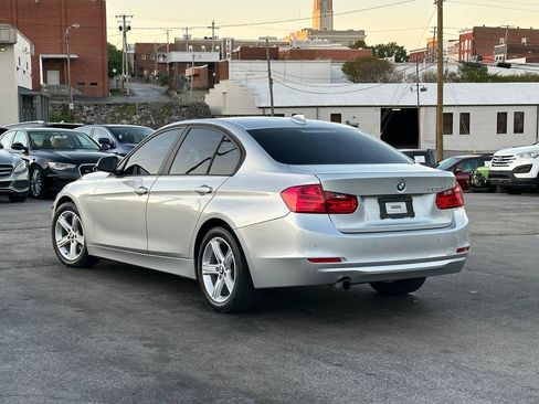 Used 2014 BMW 320i Sedan RWD image 4