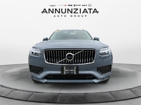Used 2023 Volvo XC90 B5 Core w/ Climate Package image 8
