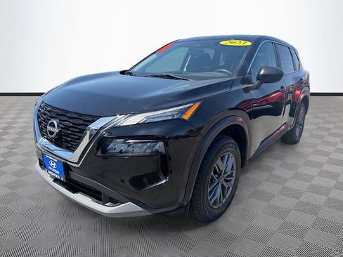 Used 2023 Nissan Rogue S FWD image 3