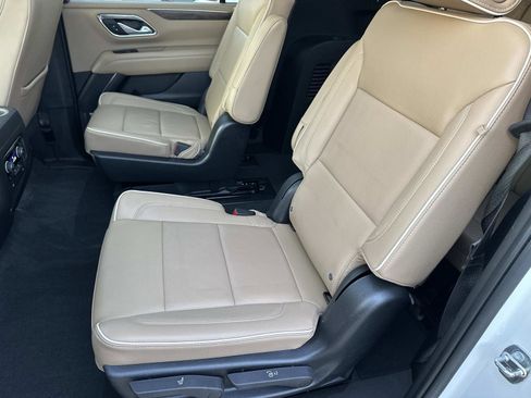 Certified 2022 Chevrolet Suburban Premier image 13