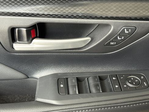 New 2026 Toyota Grand Highlander AWD Hybrid image 25