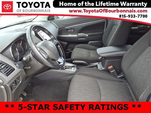 Used 2021 Mitsubishi Outlander Sport SE image 13