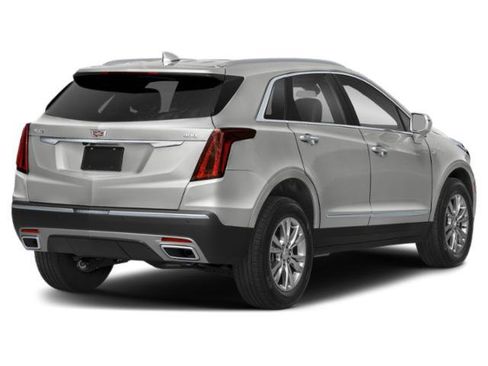 Used 2020 Cadillac XT5 Premium Luxury AWD/4WD image 2